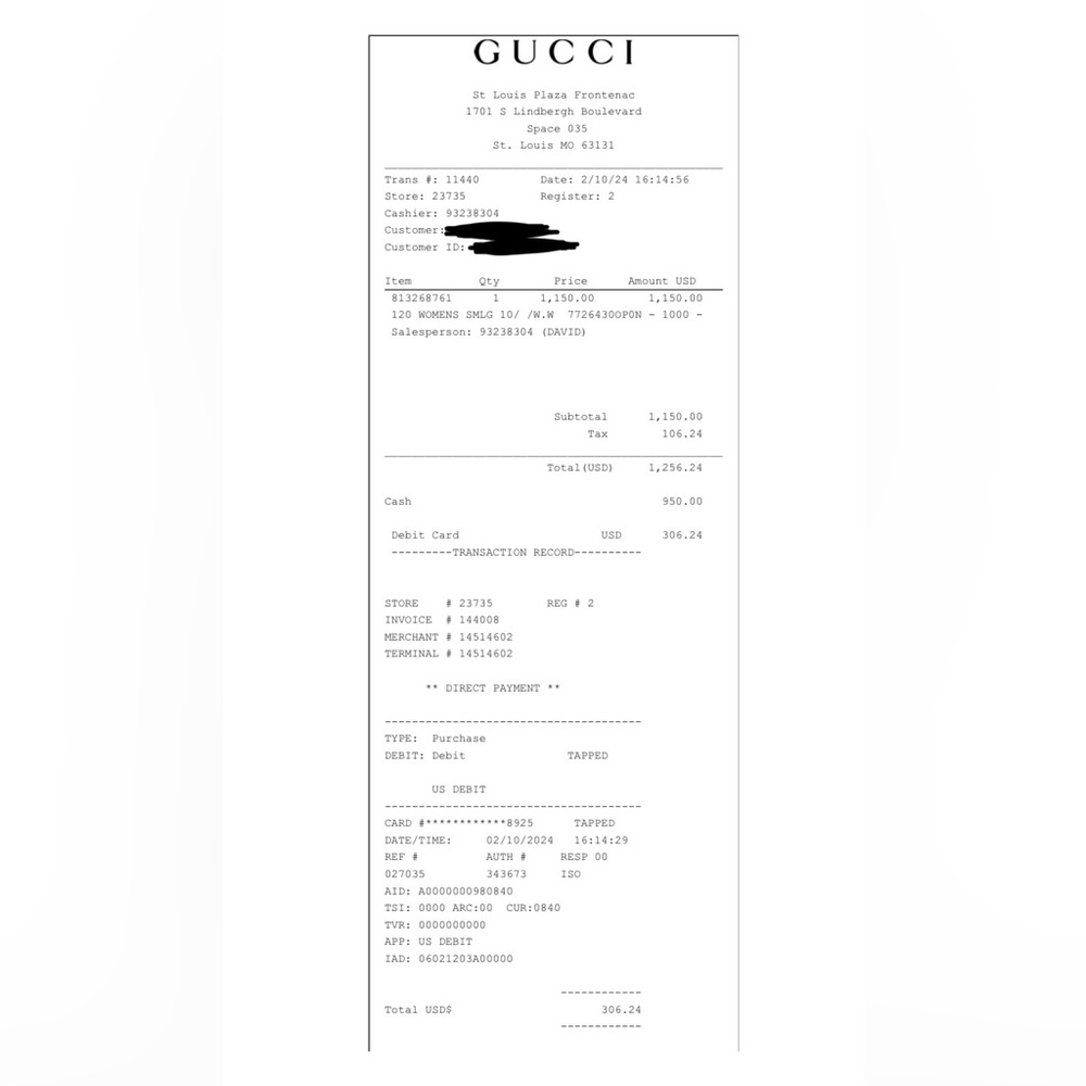 Chain Wallet with Gucci Script with dust cover and box. Like new! Current style! - Picture 7 of 10